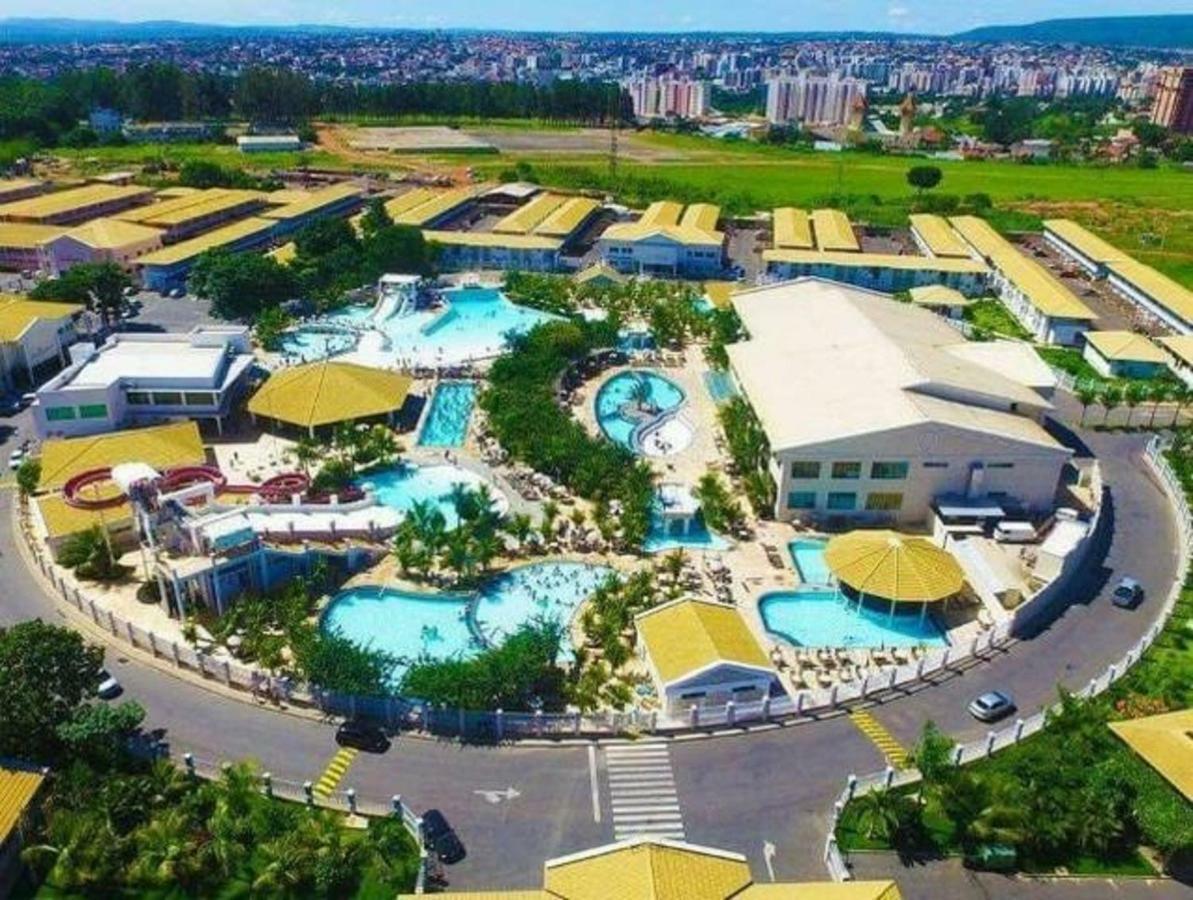 Lacqua Di Roma Com Piscina De Ondas Caldas Novas Exterior photo